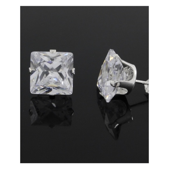 Hypoallergenic Stainless Cubic Zirconia Earrings 8mm NEW - Picture 2 of 10